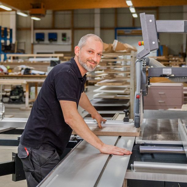 Arbeiten in der Schreinerei von Appia