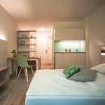 Innenausbau und Einrichtung von Personalzimmern für Hotelmitarbeiter